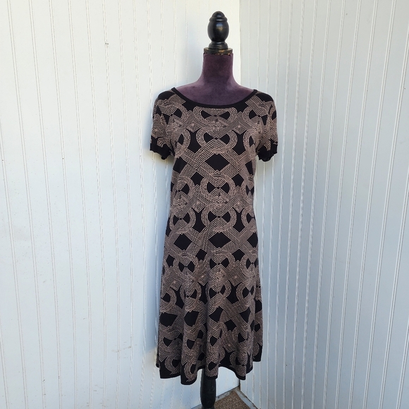 Gabby Style Dress Womens Sweater Knit Beige Black Fit Flare Midi Scoop Career L - Picture 1 of 15